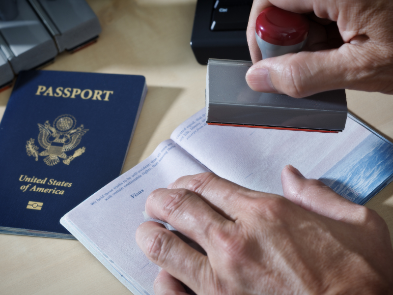 Illustration of U.S. immigration
