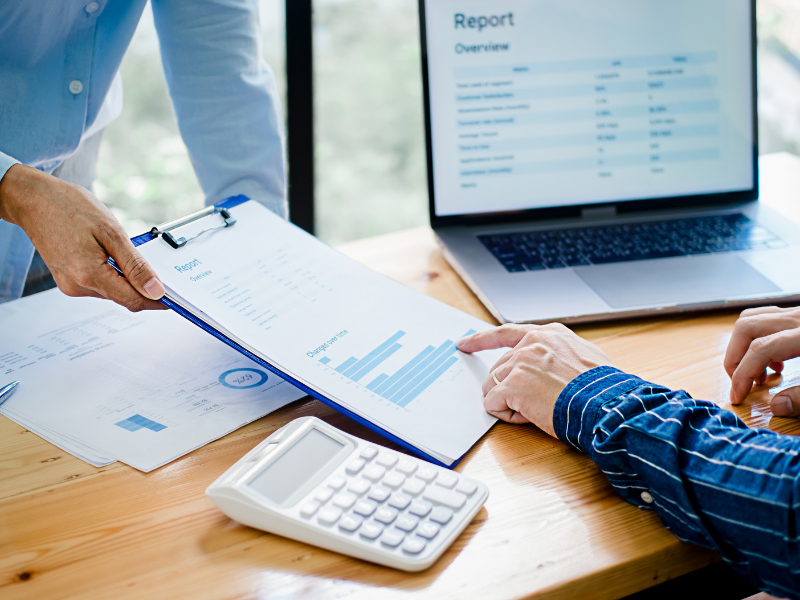 Illustration of fractional accounting services
