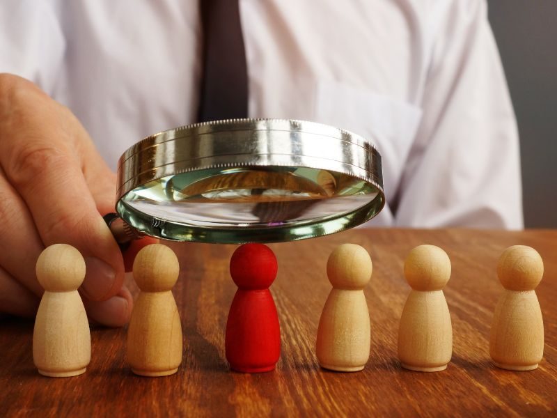 Illustration of micromanagement at workplace