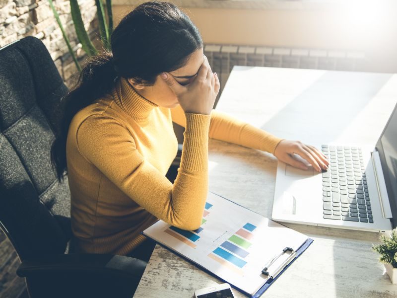 Entrepreneur worried about accounting error.